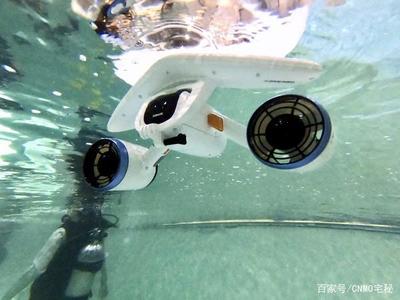 白鲨Mix水下助推器潜水实测 水下的“浪里白条”，科技助力潜水新体验